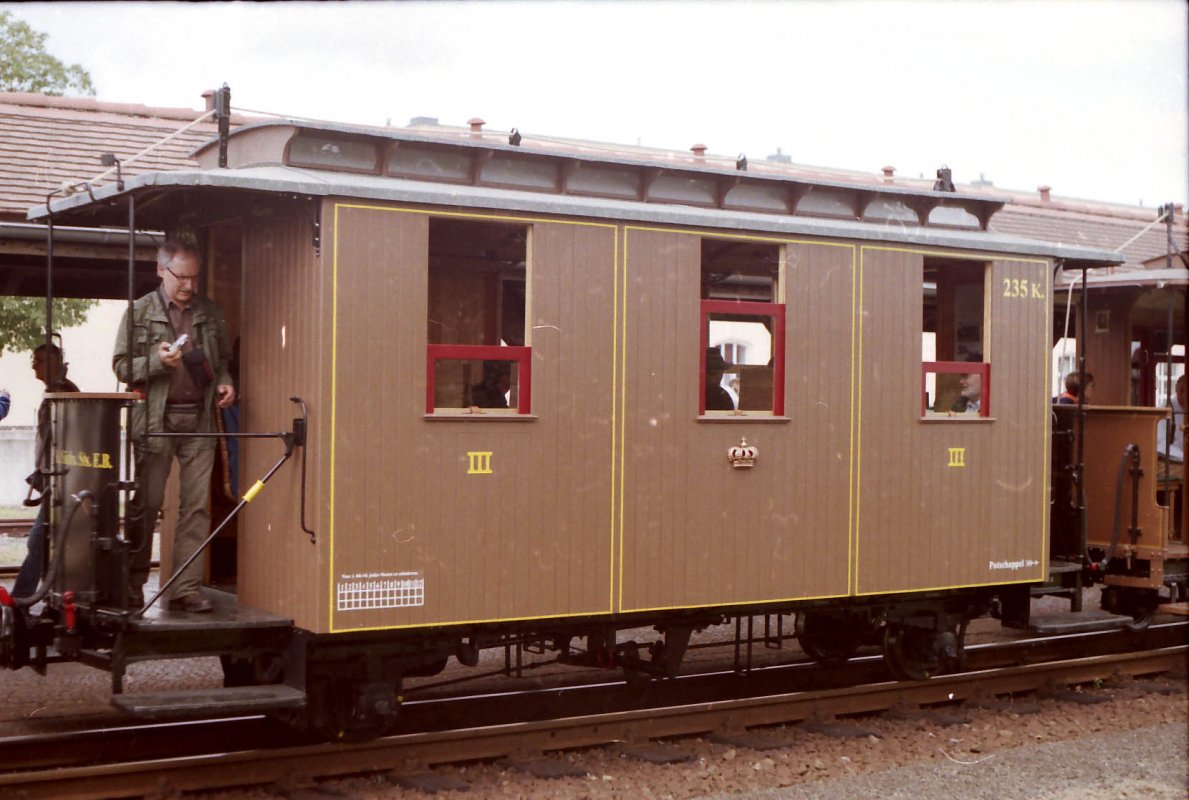 235k Personenwagen.jpg