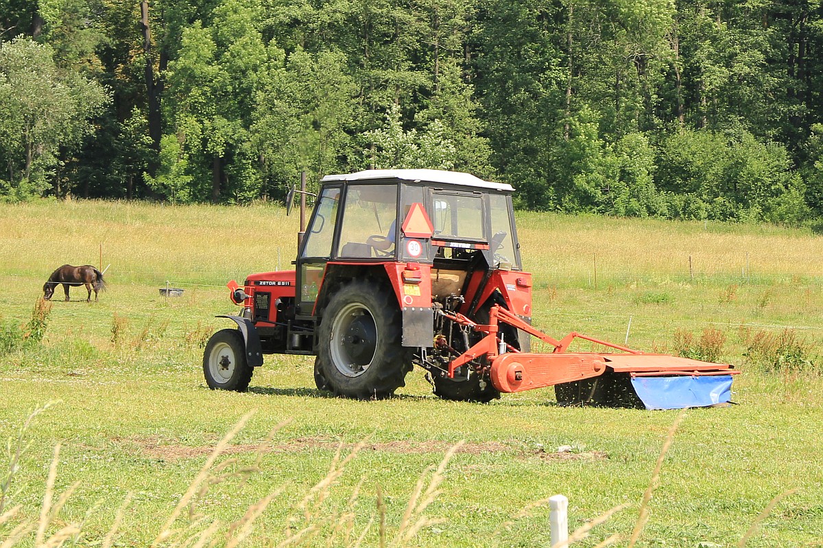 Zetor 6911.JPG