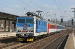 f3 371 201-5.jpg