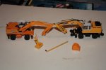 2xliebherr.jpg
