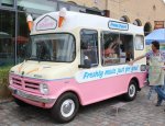 bedford-cf250morrison-ice-cream-van001.jpg