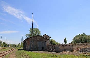 IMG_5073-Varnsdorf-Lokschuppen.JPG