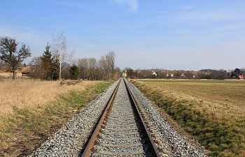 IMG_7655-Podsedice-sanierte-Bahnstrecke.JPG
