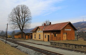 IMG_7298-Zubrnice-Museumsbahnhof.JPG