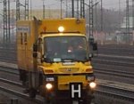 mb-unimog-u400zweiweg-pethoplan-berlin-beusselstrasse121220-001.jpg