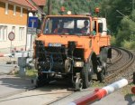 mb-unimog-zweiwegefahrzeug-hvle-ruebeland090805-008.jpg