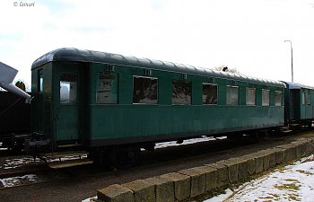 IMG_6388-restaurierte-Personenwagen.JPG