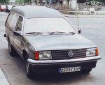 opel-rekord-e-bestatter001.jpg