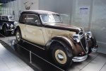 052 Stoewer Sedina Cabriolet Bj. 1937-1940.JPG