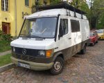 02mb210d-camper1.jpg