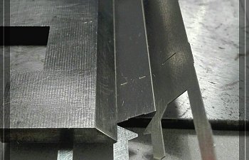 comp_15_untere äußere Hauptträger biegen.jpg comp_15_untere äußere Hauptträger biegen.jpg
