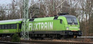 182 507-4 FLIXTRAIN.jpg