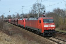 152 043-6_152 082-4 Rbf Berlin-Wuhlheide.jpg