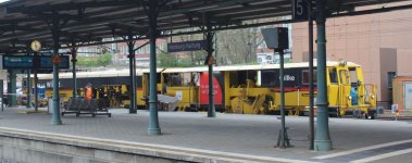 bahndienstwillke-plasser-theurer-gleisstopfmaschine2.jpg