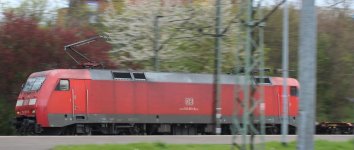 es64-db152-051-9.jpg