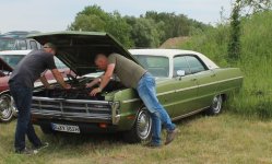 usa-plymouth-sport-fury1.jpg
