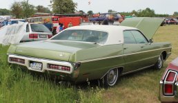 usa-plymouth-sport-fury2.jpg