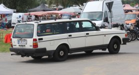 west-volvo240kombi002.jpg