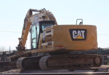 11bau-cat320gc002.jpg