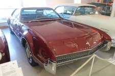 2-1967olds-toronado.jpg