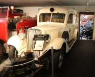 3-1935volvo-ambulanz.jpg