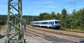 Komp...IMG_6375.jpg