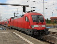 es64u2db182-011.jpg es64u2db182-011.jpg