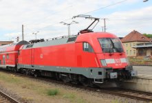 es64u2db182-017.jpg es64u2db182-017.jpg