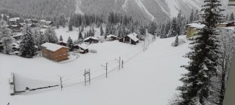 Arosa- Ausfahrt Richtung Haspelgrube mit Schnee.jpg