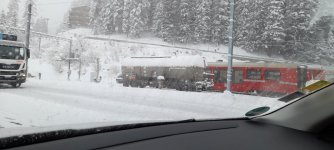 Krafstoff ist da...jpg