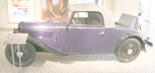 1933dkw-f2reichsklasse-cabrio-limousine-zweisitzer003.jpg