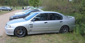 0301nissan-primera.jpg