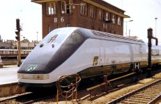 Zug der FS 1991 Bf Berlin Lichtenberg.jpg