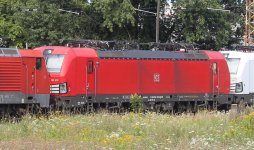 db193-379.jpg