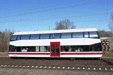 670 002-5 Rbf Berlin-Wuhlheide(1).jpg