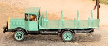 Büssing Rungenlastwagen (2).JPG