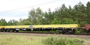 Rens 37 80 3988 414-3 Rbf Berlin-Wuhlheide.jpg