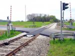 2005.05.03 Strecke und Bahnübergang wieder befahrbar.JPG