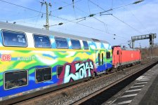 146 223-3 Fußball SoZug Bremen-Leverkusen - Bf Wuppertal-Vohwinkel.jpg