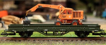 Ks Bauzug mit T174 (2).JPG