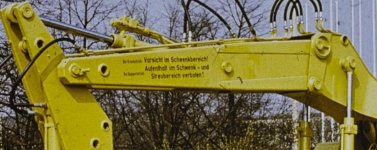 T174-2-Ausleger, gekröpft.jpg