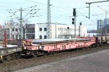Samms 31 80 4852 106-2 Bf Dresden Hbf.jpg