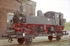 99 566 Chemnitz auf transportwagen.jpg