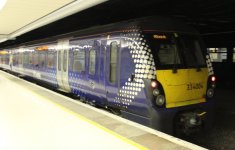 scotrail334-004glasgow-queen-street180716-001.jpg