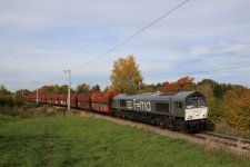 266 015_6_mit vollem Kohlezug Profen-Gera-Küchwald in der Steigung von Meerane nach Dennheritz...JPG