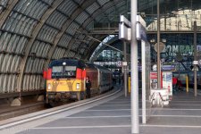 MME_00526-370_005-EC-PKP-BlnHauptbahnhof-9aug12b.jpg