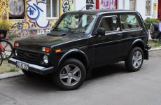 01lada-niva-legend3.jpg 01lada-niva-legend3.jpg