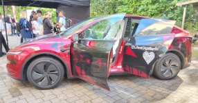 2026tesla-y-ausbildungsmesse2.jpg 2026tesla-y-ausbildungsmesse2.jpg