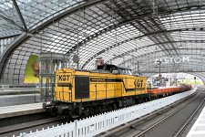 203 135-9 Bf Berlin Hauptbahnhof.jpg
