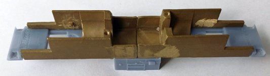 02 Modellaufbau  - Rahmen, Fahrwerk und Innereien